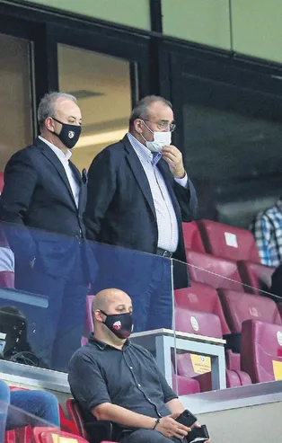 Galatasaaray 2. Başkanı Abdurrahim Albayrak: Bizi mikrop durdurdu