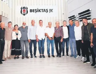 Efsanevi futbolcular Avcı’yı ziyaret etti