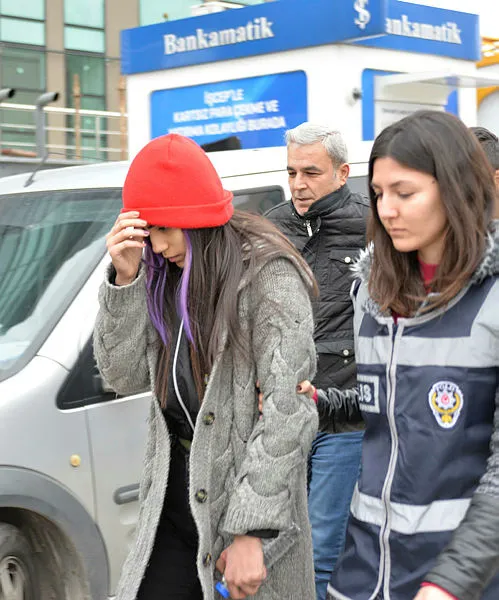 Gaziantep'te şoke eden olay! Kendisini kadın olarak tanıtarak...-2