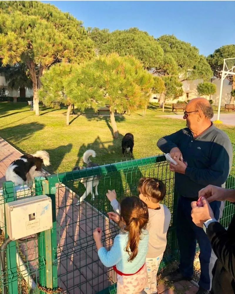 yargitay-noktayi-koydu-kucuk-tuana-ismail-hakki-bekiroglunun-300-milyonluk-servetine-ortak-oldu-1771480872559.jpeg Yargıtay noktayı koydu: Küçük Tuana, İsmail Hakkı Bekiroğlu'nun 300 milyonluk servetine ortak oldu-4