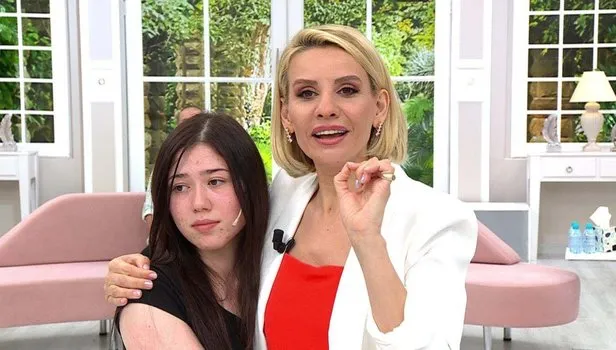 Esra Erol seyircisi Ayşe Şeyma için tek yürek oldu!