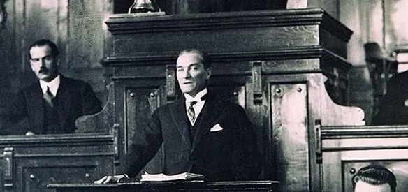 TBMM'nin ilk icra vekilleri heyeti (bakanlar kurulu) oluşturuldu. İcra Vekilleri Heyeti, 5 Mayıs'ta Mustafa Kemal (Atatürk) başkanlığında ilk toplantısını yaptı