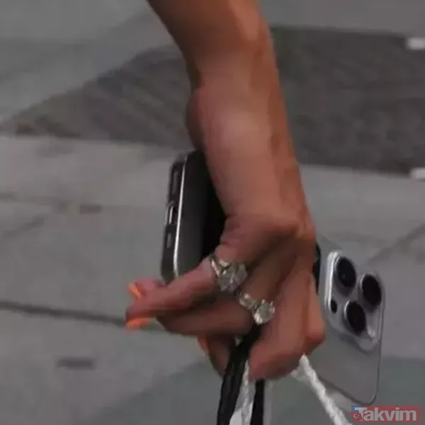 Acun Ilıcalı’nın sevgilisi Ayça Çağla Altunkaya ünlü model Adriana Lima'nın kızlarıyla alışverişte! Milyonluk yüzüğü dikkat çekti - 5