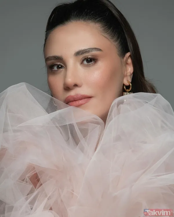 Şükran Ovalı’dan kızına duygusal doğum günü mesajı: Yük olmadan gölgen olmaya devam... - 12