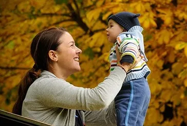 Çalışan anneye bakıcı desteği yükseltildi!