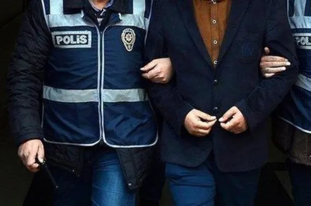 FETÖ'ye peş peşe operasyonlar