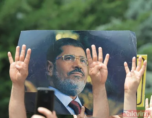 Mısır’da ilklerin Cumhurbaşkanı Mursi nasıl öldü? Ölümünün üzerinden bir yıl geçti...