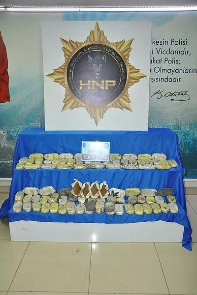 Son dakika: Hatay'da kovalamaca sonucu yakalanan şüpheli tutuklandı-4