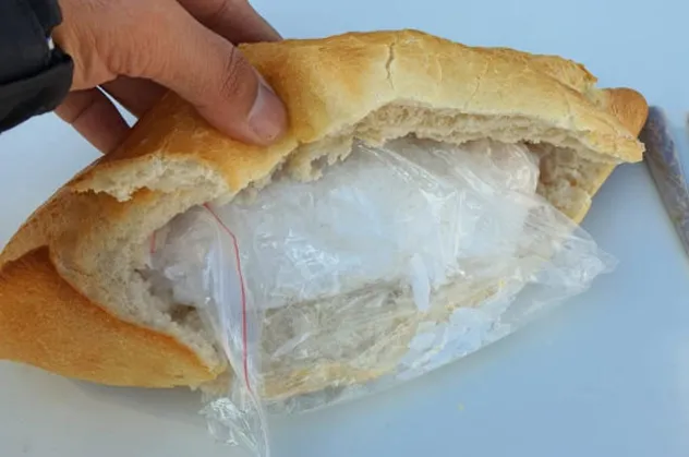 Ankara'da akılalmaz olay! Ekmek arasında gizlenmiş halde bulundu!