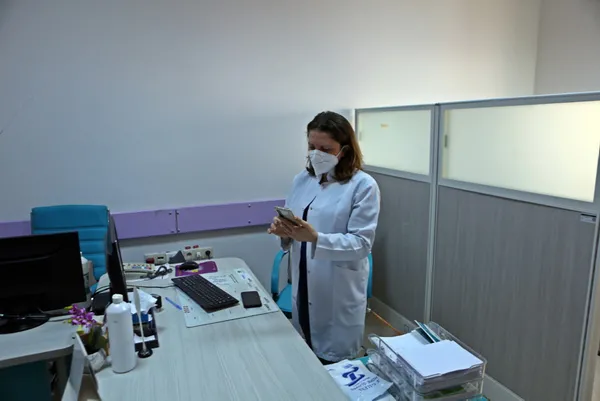 yataga-bagimli-hastalara-yerinde-saglik-raporu-ilk-uygulama-tuncelide-basladi-1645687204042.jpg Yatağa bağımlı hastalara yerinde sağlık raporu! İlk uygulama Tunceli'de başladı-10