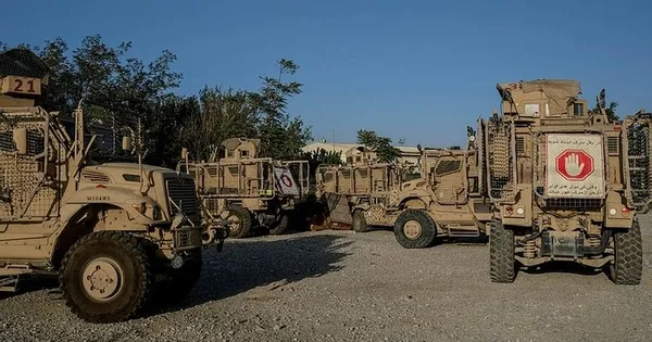 afganistanda-abdnin-bagram-ussu-artik-talibanin-karargahi-oldu-1630656018844.jpg Afganistan'da ABD'nin Bagram Üssü artık Taliban'ın karargahı oldu-3