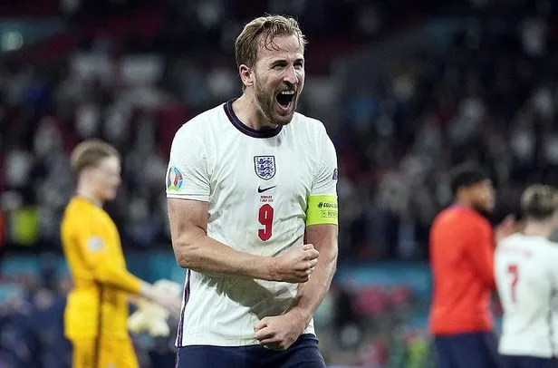 UEFA'dan İngiltere-Danimarka maçındaki olaylara ilişkin soruşturma! Milli marşı yuhaladılar-2