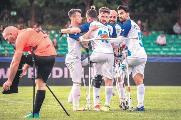 basketbol-voleybol-boks-tekvandodaki-basarilar-turkiyeyi-sevince-bogdu-1653343622584.jpeg Basketbol, voleybol, boks, tekvandodaki başarılar Türkiye'yi sevince boğdu-8