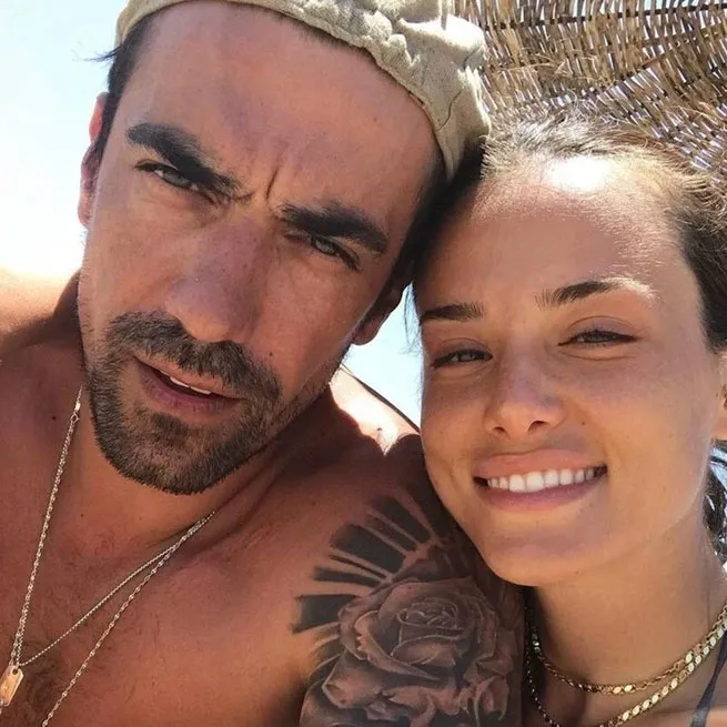 Ebru Gündeş'in ilk eşi bakın kim: Henüz 16'sında gizemli bir evlilik! - 12