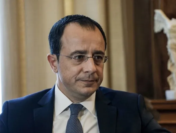 rum-disisleri-bakani-nikos-hristodulidis-abdye-yalvardi-turkiyeyi-dogu-akdenizde-durdurun-1595344300552.jpg Rum Dışişleri Bakanı Nikos Hristodulidis ABD’ye yalvardı: Türkiye’yi Doğu Akdeniz’de durdurun-2