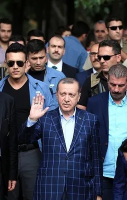 Cumhurbaşkanı Erdoğan'dan kabir ziyareti