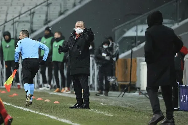 galatasaray-teknik-direktoru-fatih-terimden-transfer-aciklamasi-olursa-olur-olmazsa-olmaz-1610928406660.jpeg Galatasaray Teknik Direktörü Fatih Terim'den transfer açıklaması: Olursa olur olmazsa olmaz-2