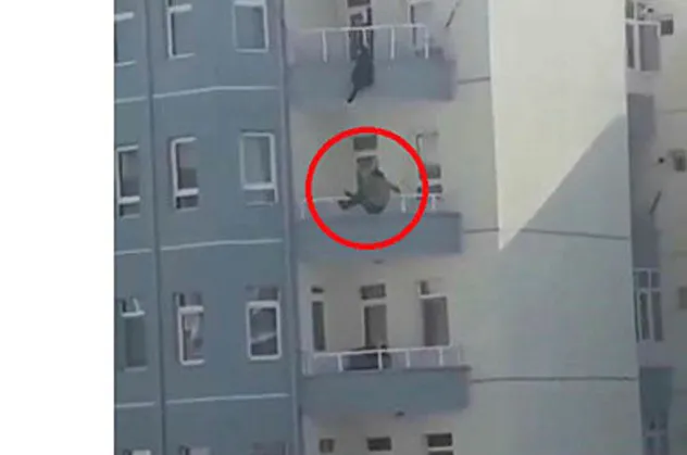 İntihar etmek isteyen kocasını son anda yakaladı ama kurtaramadı