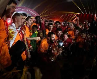 Galatasaraylı yıldızdan ayrılık açıklaması!