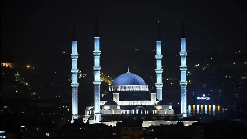 Prof. Dr. Nihat Hatipoğlu kaleme aldı: İşte gerçek Müslüman-3