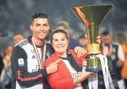 Ekmek sırasında 'ters baktın' kavgasından kan aktı! (Yaşam haberleri)-8