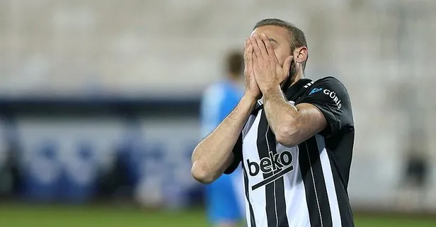 Beşiktaş’tan Cenk Tosun açıklaması: Patellar tendon tamiri uygulanmıştır