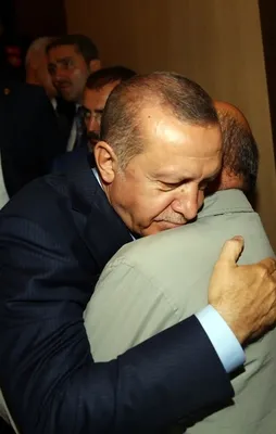 Erdoğan ve şehit babasından duygulandıran görüşme!