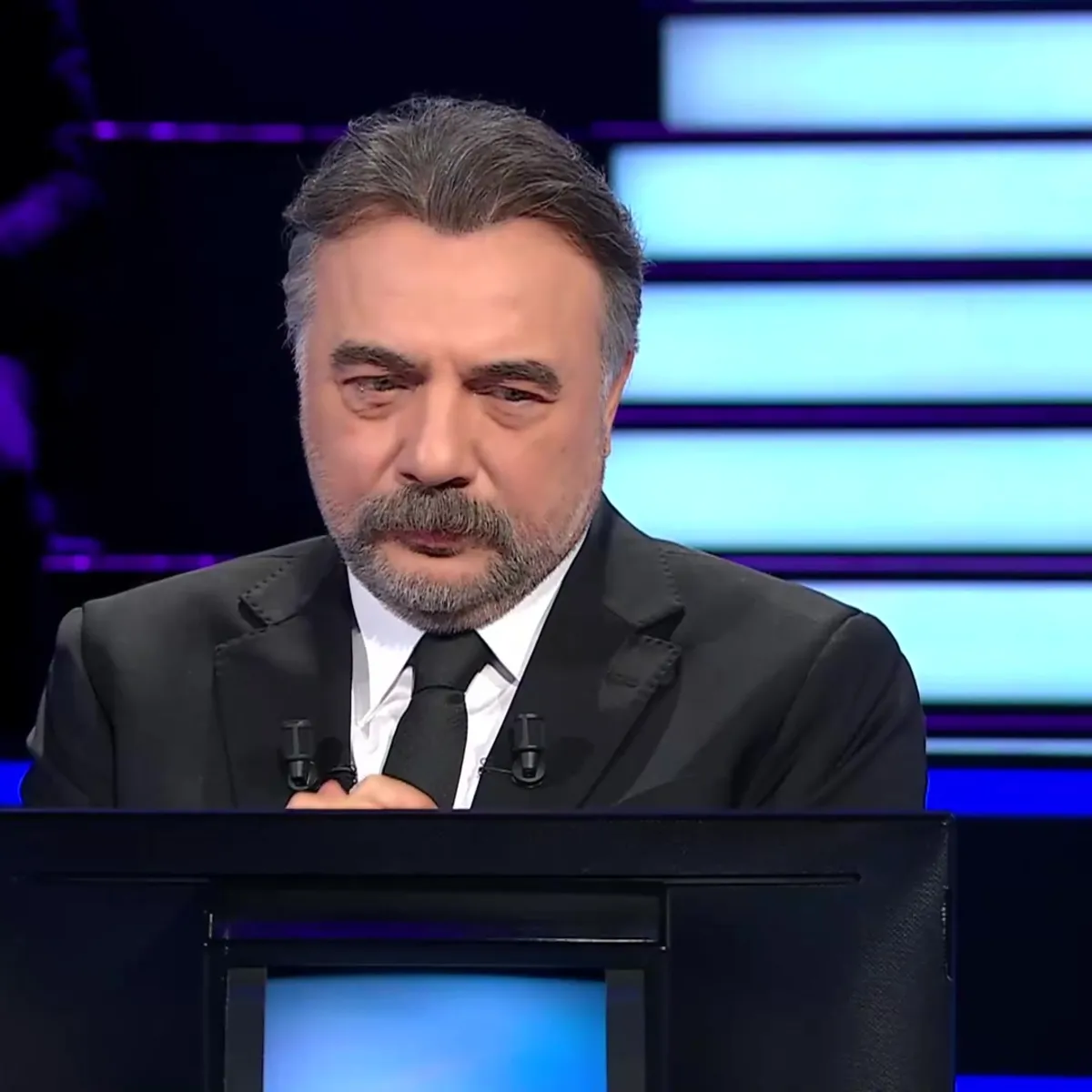 Yarışmaya ilk soruda veda etti!