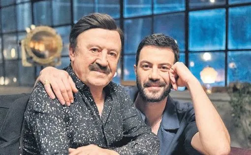 demet-ozdemir-yardimsever-kisiligiyle-de-gonullerde-taht-kurdu-kenyada-acilan-anaokula-her-ay-10-bin-tl-1646940660507.jpeg Demet Özdemir yardımsever kişiliğiyle de gönüllerde taht kurdu! Kenya’da açılan anaokula her ay 10 bin TL...-8