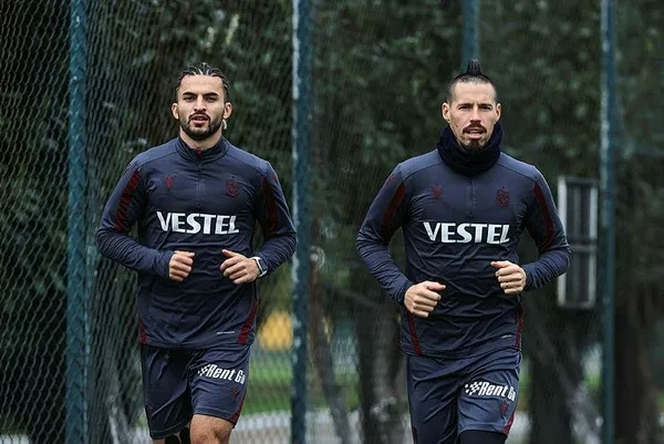 Trabzonspor’da Hamsik, herkese örnek oluyor! "Onun adımlarını dahi takip edin-1