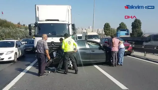 Son dakika: TEM Otoyolu'nda feci kaza