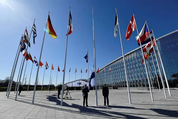 Finlandiya resmen NATO üyesi! İsveç bekleyecek-8