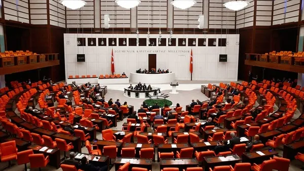 son-dakika-meclisin-2022-butcesi-belli-oldu-1635325701407.jpg Son dakika: Meclis'in 2022 bütçesi belli oldu-3