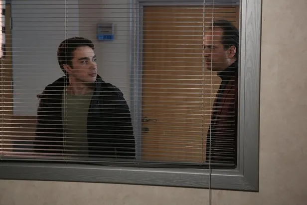 Gülperi 25. yeni bölüm fragmanı yayınlandı mı? Gülperi ve Kadir zor durumda!-2