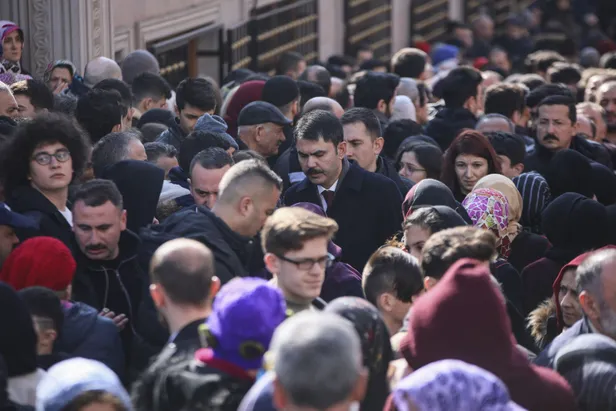 Son dakika... Kartal'da çöken binada hayatını kaybedenler için cenaze törenleri düzenleniyor-4