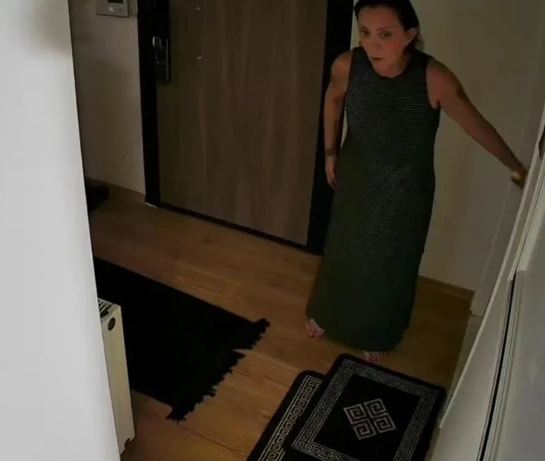 Annesinin evine camdan girdi, canlı yayında patladı! Güllü’nün oğlu Tuğberk’ten zehir zemberek sözler: “Siz köpeklere hesap vermem"-5