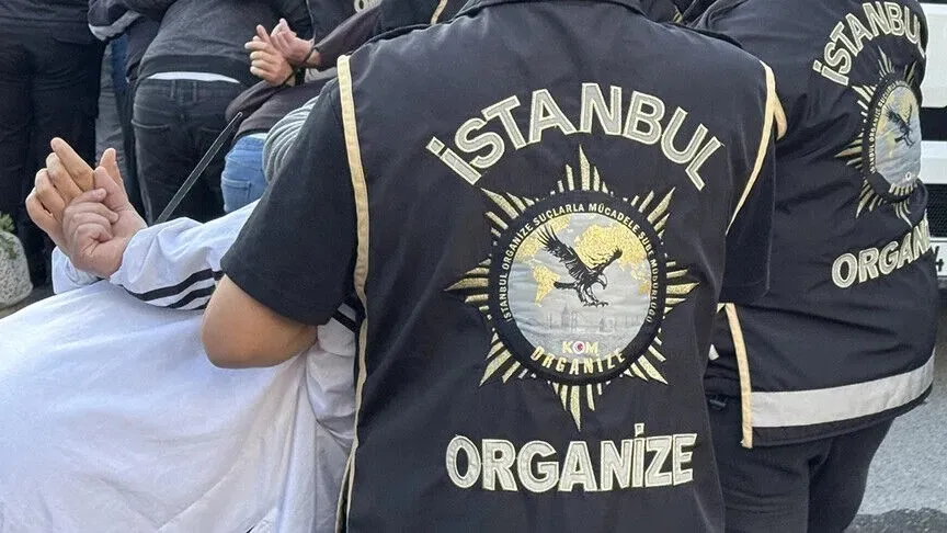 bakan-gurlek-8-aylik-bilancoyu-acikladi-yasa-disi-bahis-ve-cetelere-tarihi-darbe-38-bin-banka-hesabi-donduruld-1791727376874.jpeg Bakan Gürlek 8 aylık bilançoyu açıkladı: Yasa dışı bahis ve çetelere tarihi darbe! 38 bin banka ve kripto hesabı donduruldu-4