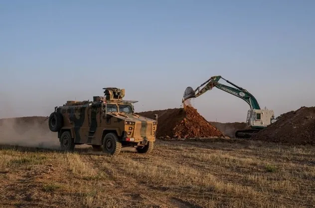 Barış Pınarı Harekâtı bölgesinde teröre 230 kilometrelik önlem