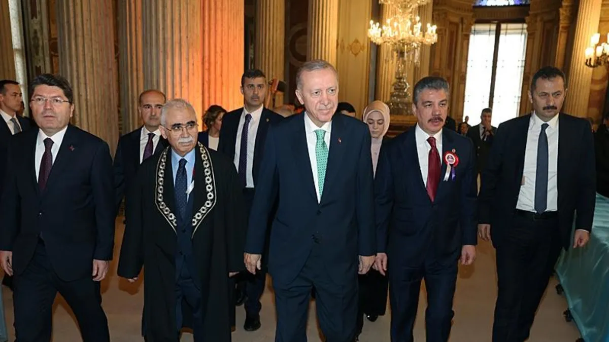 Başkan Erdoğan 63. kuruluş yıl dönümünde Anayasa Mahkemesi Başkanı Kadir Özkaya'yı kabul etti | Dikkat çeken katılım