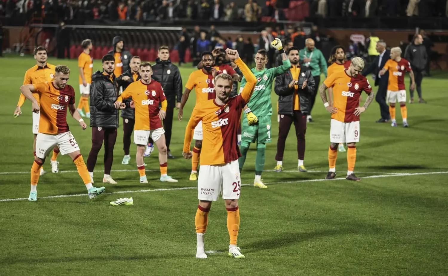 Atletico Madrid'in yıldızı Galatasaray'a! - 12