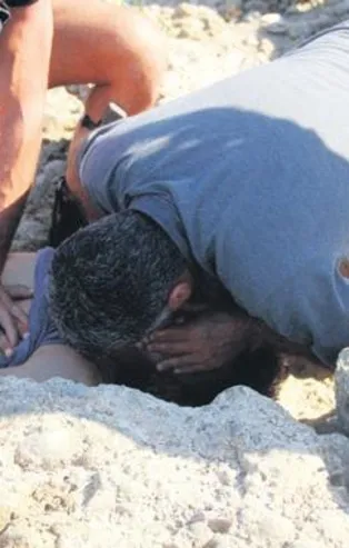 Ne olur oğlum aç gözlerini