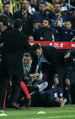 Fenerbahçe-Beşiktaş derbisinde olaylara karışan 15 zanlı firarda
