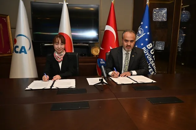 İmzalar 'depreme dirençli' Bursa için atıldı