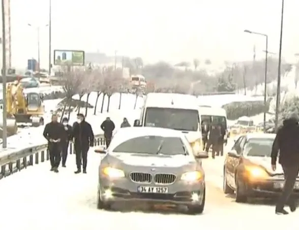 İstanbul’da kar rezaleti!