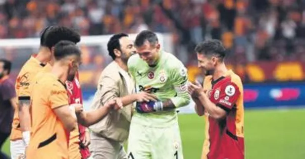Muslera’ya 3 maç ceza