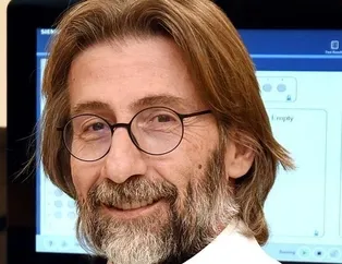 Prof. Dr. Ercüment Ovalı için tam gaz reklam çalışması