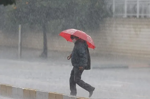 HAVA DURUMU | Yangın bölgelerinde yağmur yağacak mı? Meteoroloji gün verdi: Antalya için sağanak uyarısı