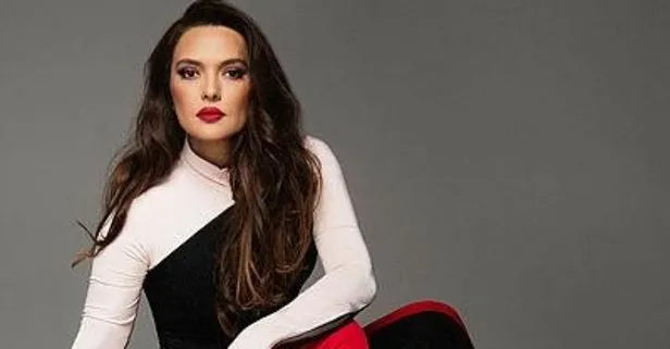 Demet Akalın Münih’te para saçtı