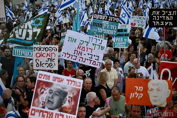 Tel Aviv'de isyan ateşi büyüyor! Katil Netanyahu'nun istifası için on binlerce İsrailli yine sokaklara akın etti - 13