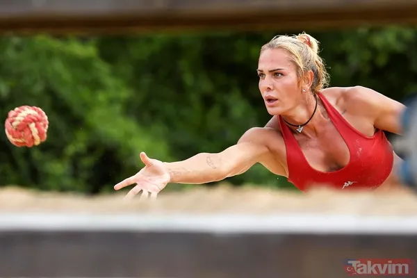 Evlilik itirafı gelmişti! Nagihan Karadere’nin sır gibi sakladığı sevgilisi bakın kim! Survivor Nagihan denizde sarmaş dolaş yakalandı - 17